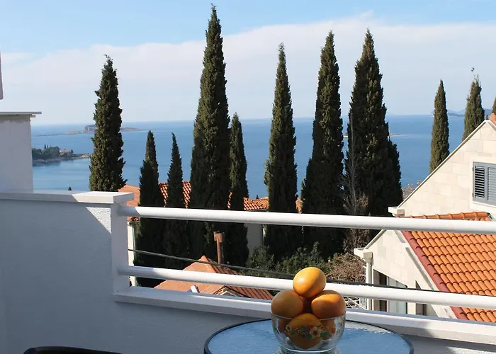 Apartments Insula